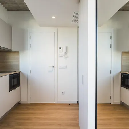 Exclusivamente Para Estudiantes Lujosas Y Estudios Elegantes En Cristobal De Moura Apartamento *