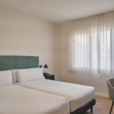 Tres Torres Atiram Hotel Barcelona