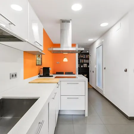 Apartment For Couples, Families And Groups, Center *