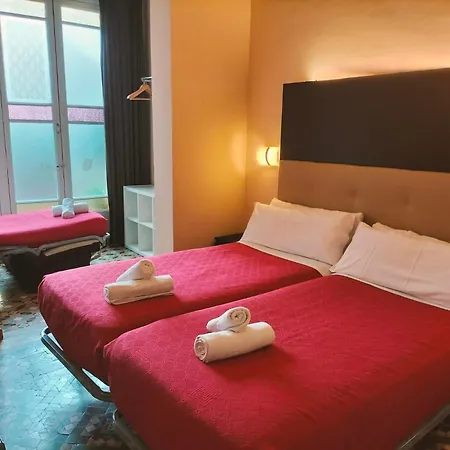 Center Gran Via Hotel *