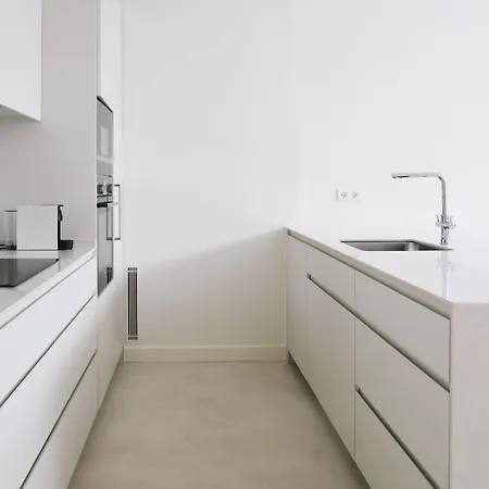The Patio - 3 Bedroom Duplex With Private Terrace And Pool Apartment *