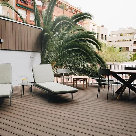 The Patio - 3 Bedroom Duplex With Private Terrace And Pool * Barcelona
