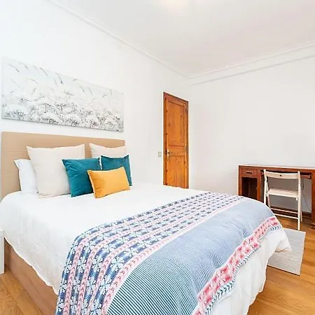 Muntaner Arago Apartment *