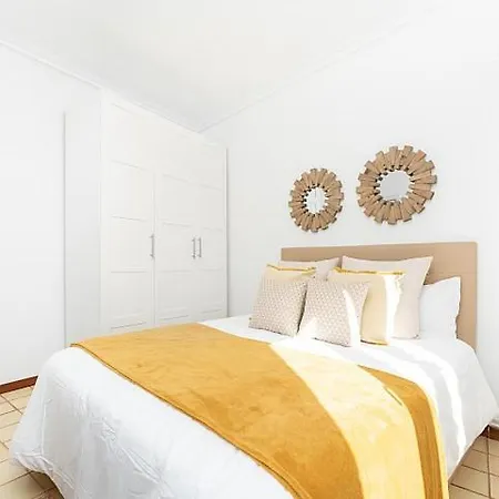 Apartment Muntaner Arago *