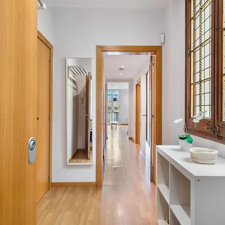 Flateli Pelayo H3 Apartment *