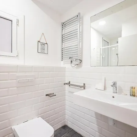 Urgell Apartment