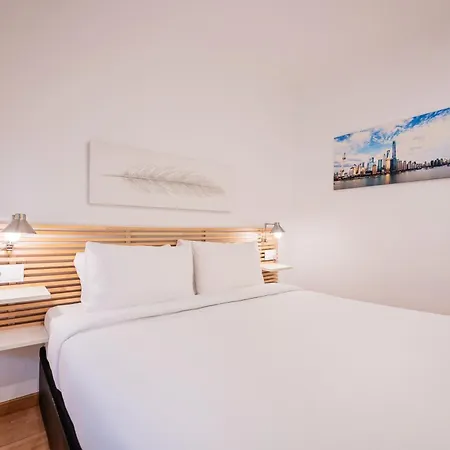 Urgell Apartment *