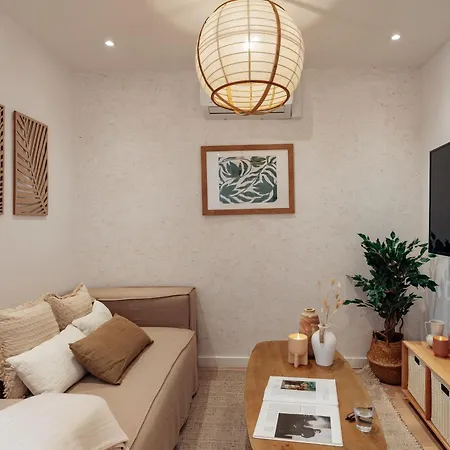 Casa Faro - 2 Bedroom In Gracia * Barcelona
