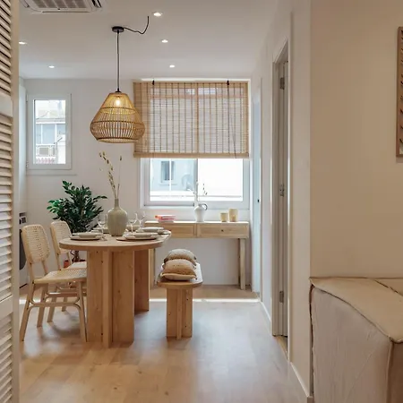Luxury tent Casa Faro - 2 Bedroom In Gracia Barcelona