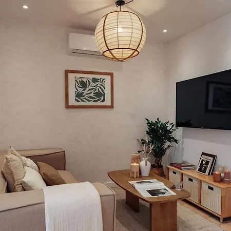 Casa Faro - 2 Bedroom In Gracia Luxury tent Barcelona