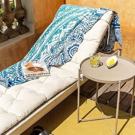 Canela Homes Atic Apartment Barcelona