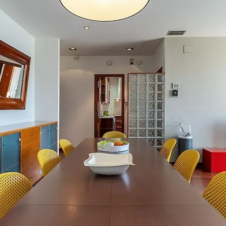 Canela Homes Atic