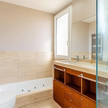 Canela Homes Atic *