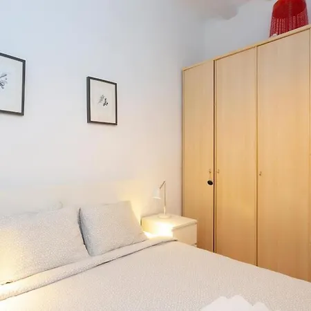Centrico Apartamento Zona Ramblas Pr1