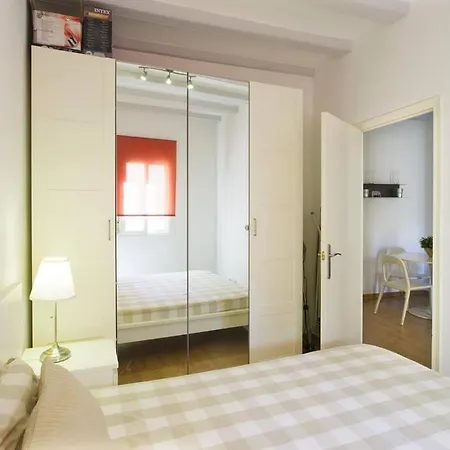 Apartment Centrico Zona Ramblas 21y11 *