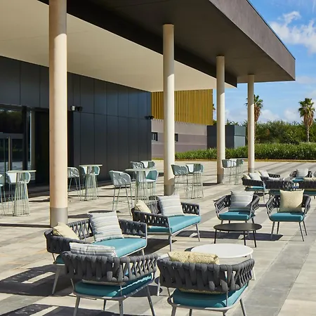 Four Points By Sheraton Barcelona Airport Hotel