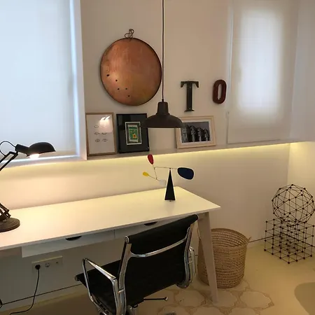 The Onsider - Premium Luxury 4 Bedrooms Apartment *