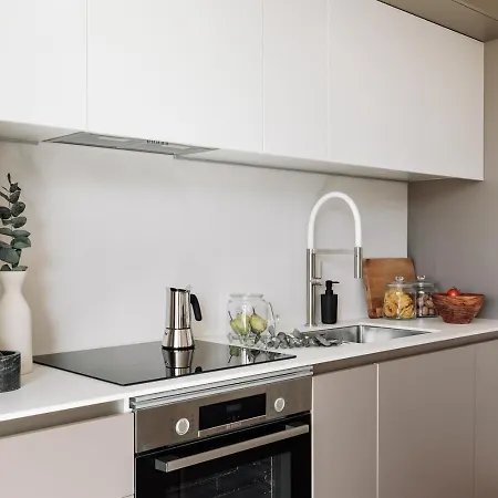 Serrat - 1 Bedroom And Office In Poblenou