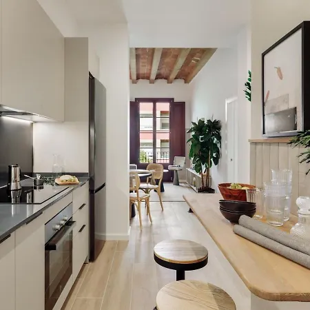 Castell - 2 Bedrooms And Balcony In Sant Antoni Apartment Barcelona