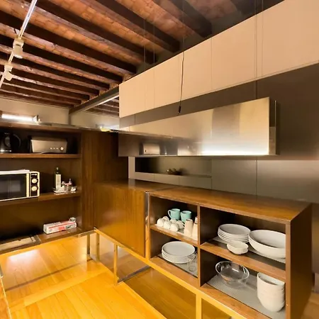 Apartment Fuer 5 Personen Ca 70 Qm In Barcelona-gracia, Costa Brava Costa Del Maresme Barcelona