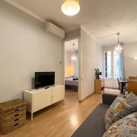 Fuer 3 Personen Ca 40 Qm In Barcelona-gracia, Costa Brava Costa Del Maresme Barcelona