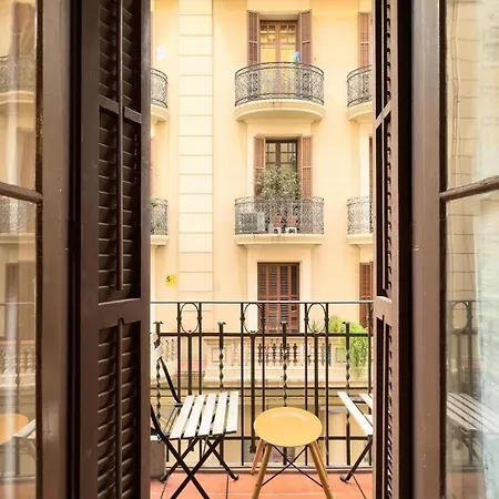 Fuer 3 Personen Ca 40 Qm In Barcelona-gracia, Costa Brava Costa Del Maresme