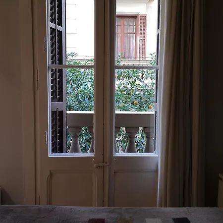 Apartment Fuer 3 Personen Ca 40 Qm In Barcelona-gracia, Costa Brava Costa Del Maresme