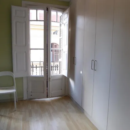 Apartment Fuer 3 Personen Ca 40 Qm In Barcelona-gracia, Costa Brava Costa Del Maresme