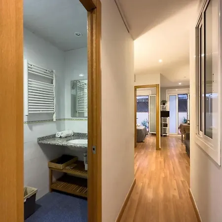Ferienwohnung Fuer 3 Personen Ca 38 Qm In Barcelona-gracia, Costa Brava Costa Del Maresme Apartment *