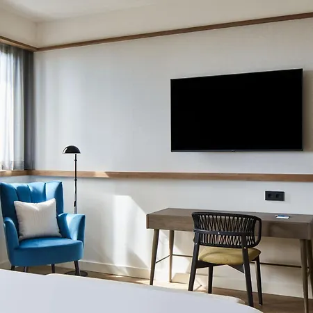 Four Points By Sheraton Barcelona Airport Hotel *