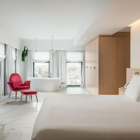 Hotel 45 Times 4*
