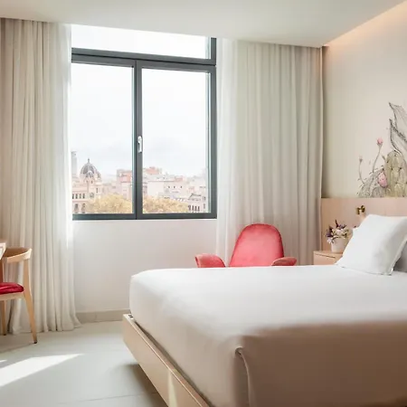 45 Times Hotel 4*
