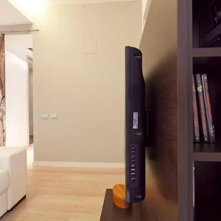 Ola Living Portaferrissa 아파트