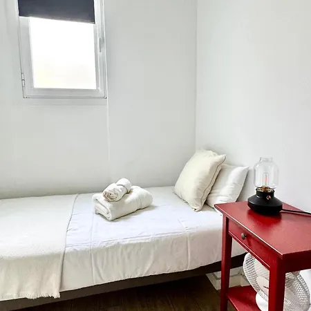 Lovely Flat At Sagrada Familia Apartment *