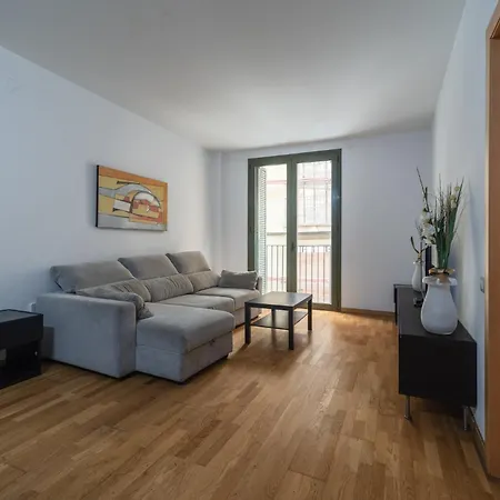 Near Ramblas 3 Flat Min 32 Days Parking Optional Barcelona