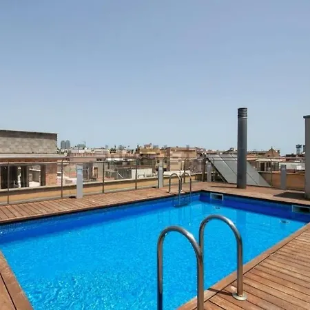 Near Ramblas 3 Flat Min 32 Days Parking Optional *