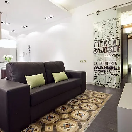 Ola Living Portaferrissa 아파트
