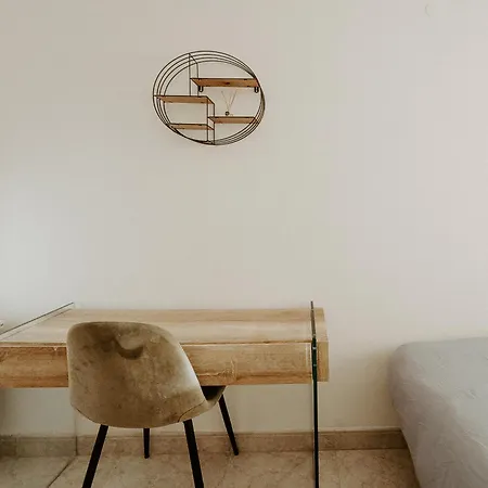 Apartamento Charming In Shared Near Camp Nou *