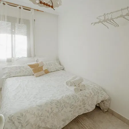 Charming In Shared Near Camp Nou * Barcelona