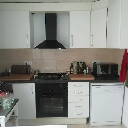 Double With Inside Window In Shared Apartment Barcelona