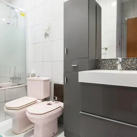 Apartamento Modern Pad In A Great Old Barrio Barcelona
