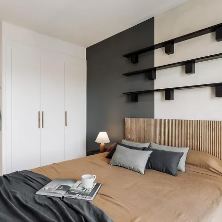 Roc - 2 Bedrooms In Poblenou Apartment *
