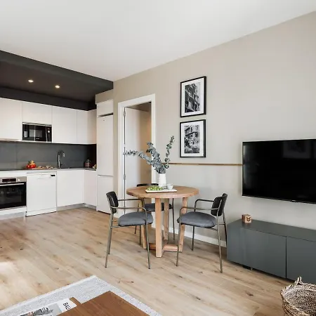 Roc - 2 Bedrooms In Poblenou Apartment