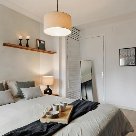 Canet - 1 Bedroom In Ciutat Vella * Barcelona