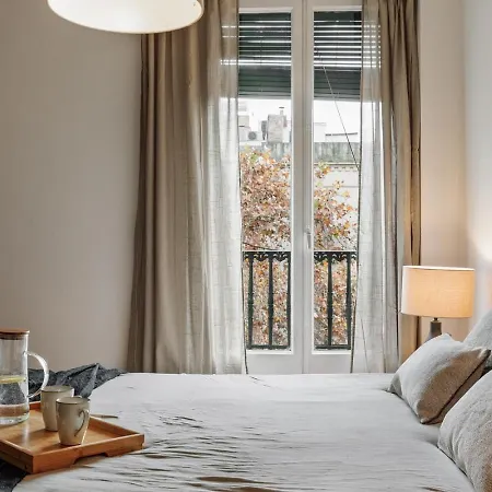 Canet - 1 Bedroom In Ciutat Vella Apartment Barcelona