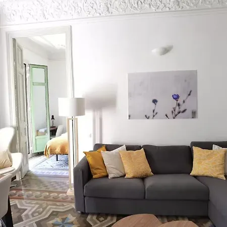 Casa Luxe Suites Barcelona *