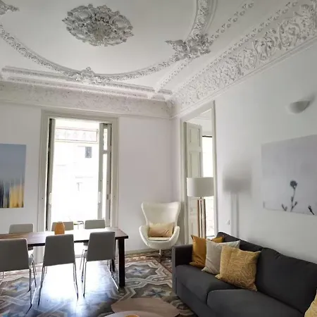 Casa Luxe Suites Barcelona