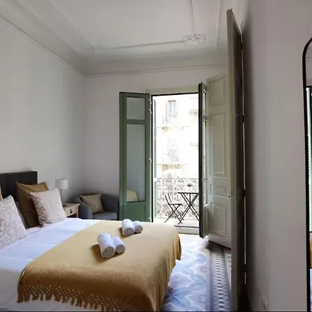 Casa Luxe Suites Barcelona Apartment