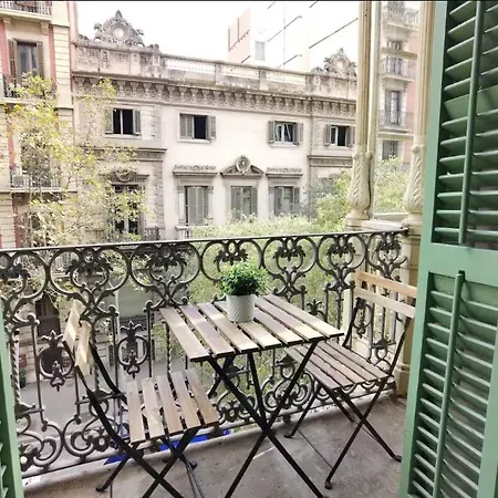 Casa Luxe Suites Barcelona *