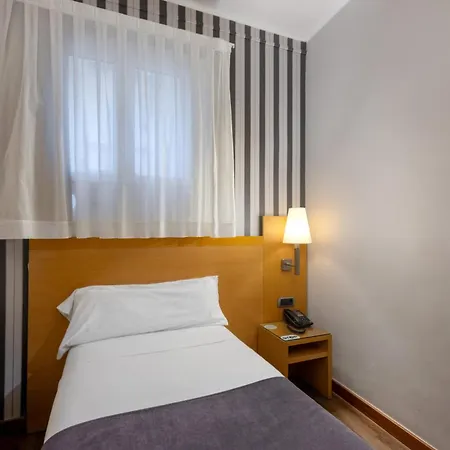 Lyon Hotel Barcelona